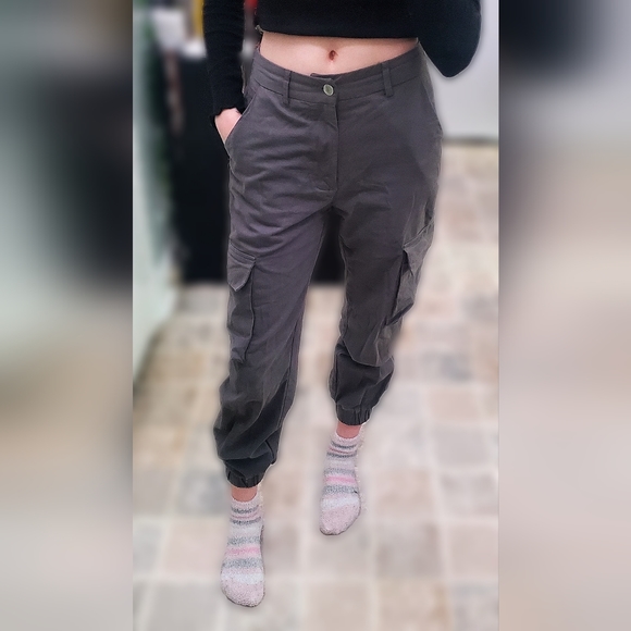 Shein Cargos - Picture 4 of 5